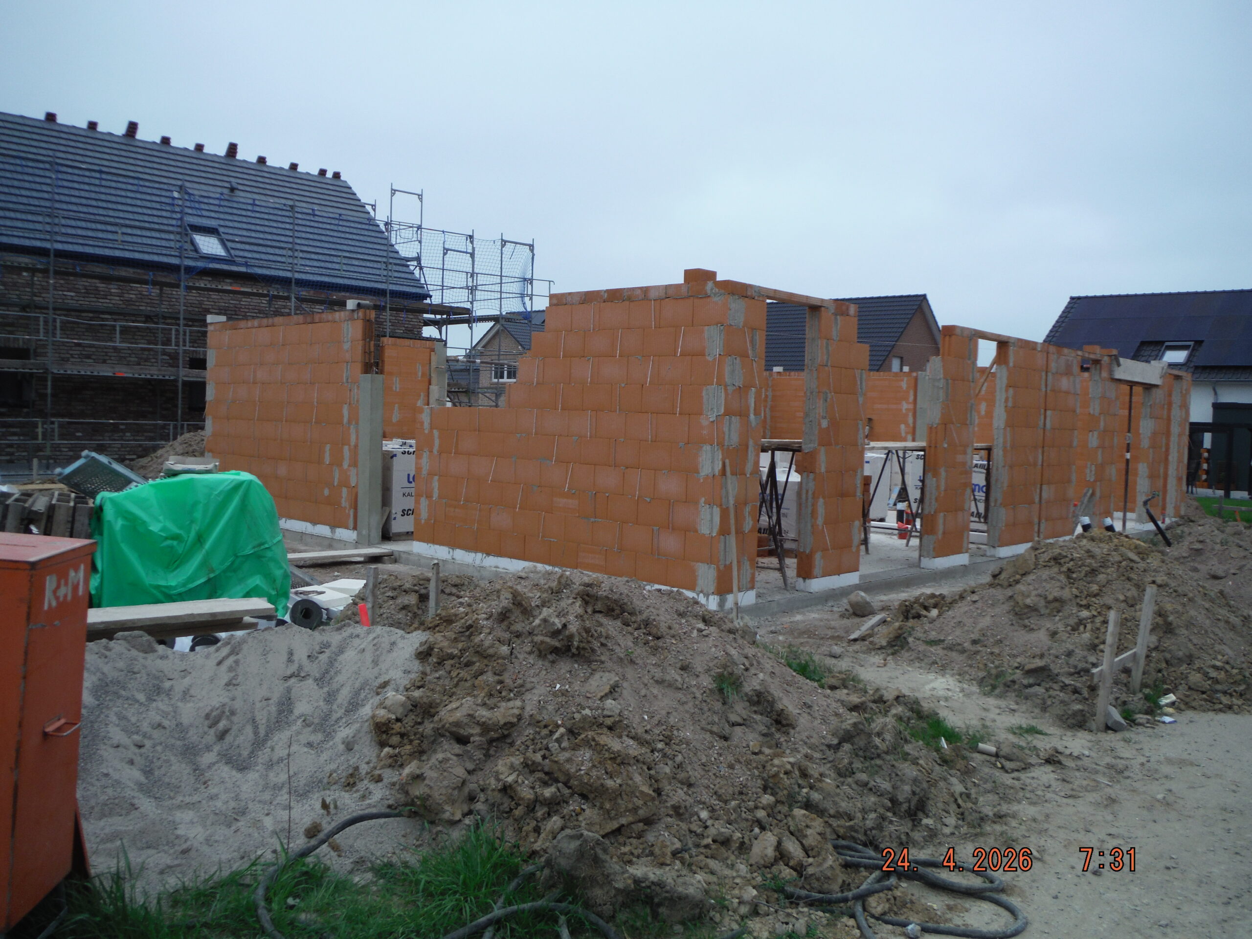 kuehn-massivbau-bauvorhaben-517-neubau-zweifamilienhaus_03